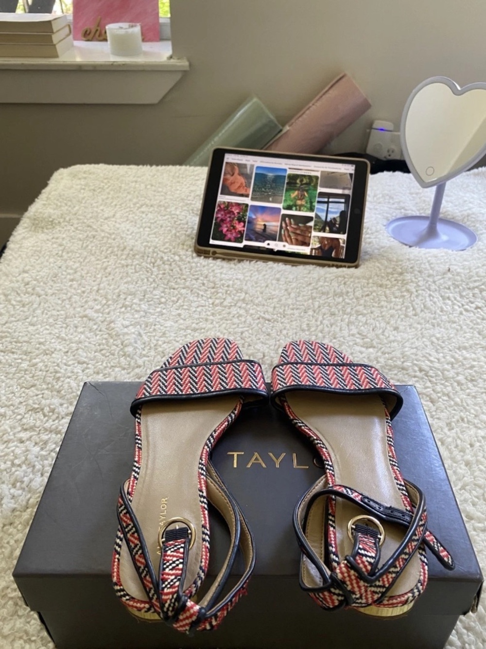 Ann Taylor Woven Ankle Strap Sandals Womens Size 7 Red Navy Summer Shoes
